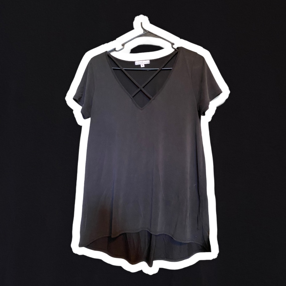Moa Moa black blouse